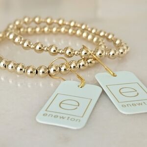 🧳2 Enewton Bracelets🧳